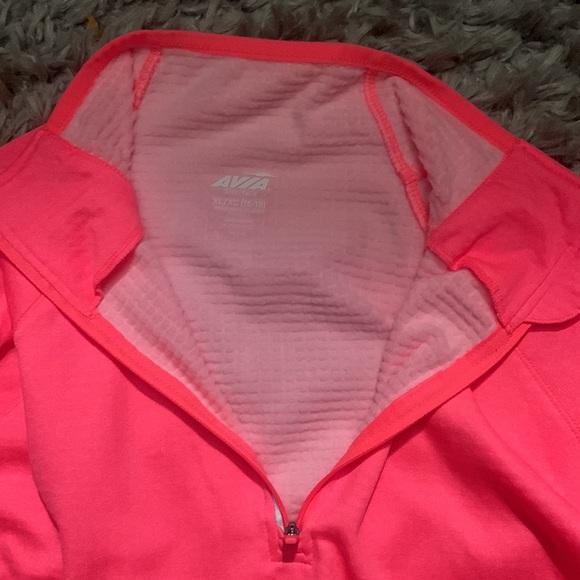 Avia 1/4 zip jacket - Picture 2 of 3